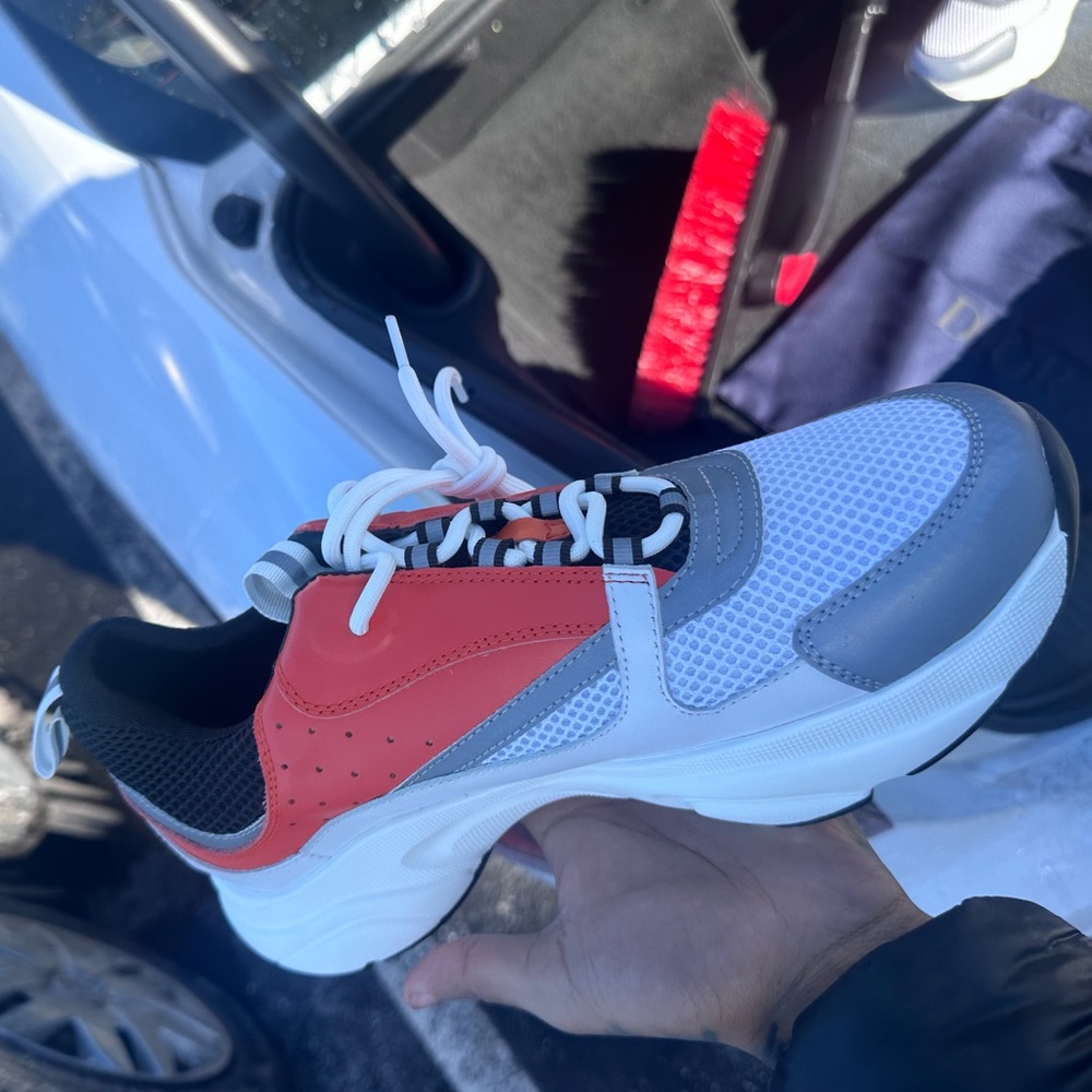 Dior b22 orange